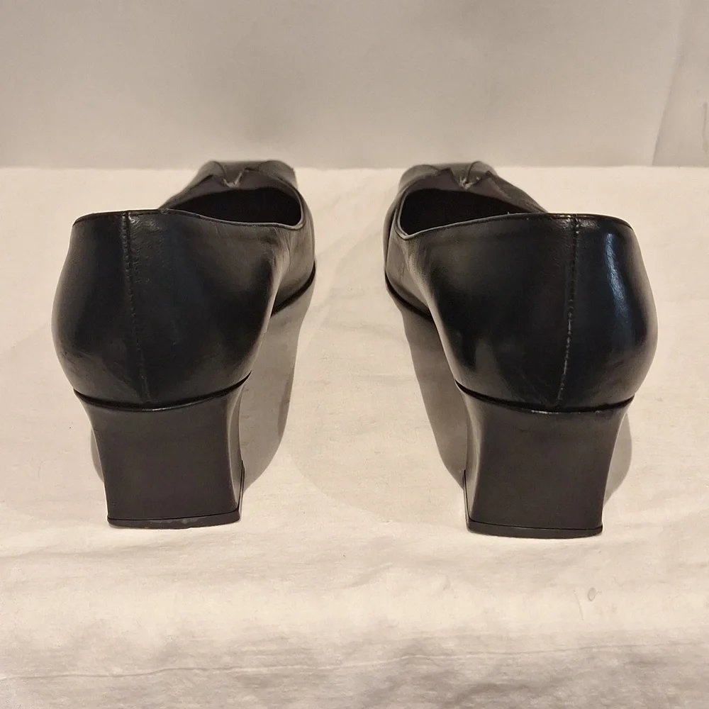 Peter Kaiser Black Block Heel Square Toe Leather Pumps